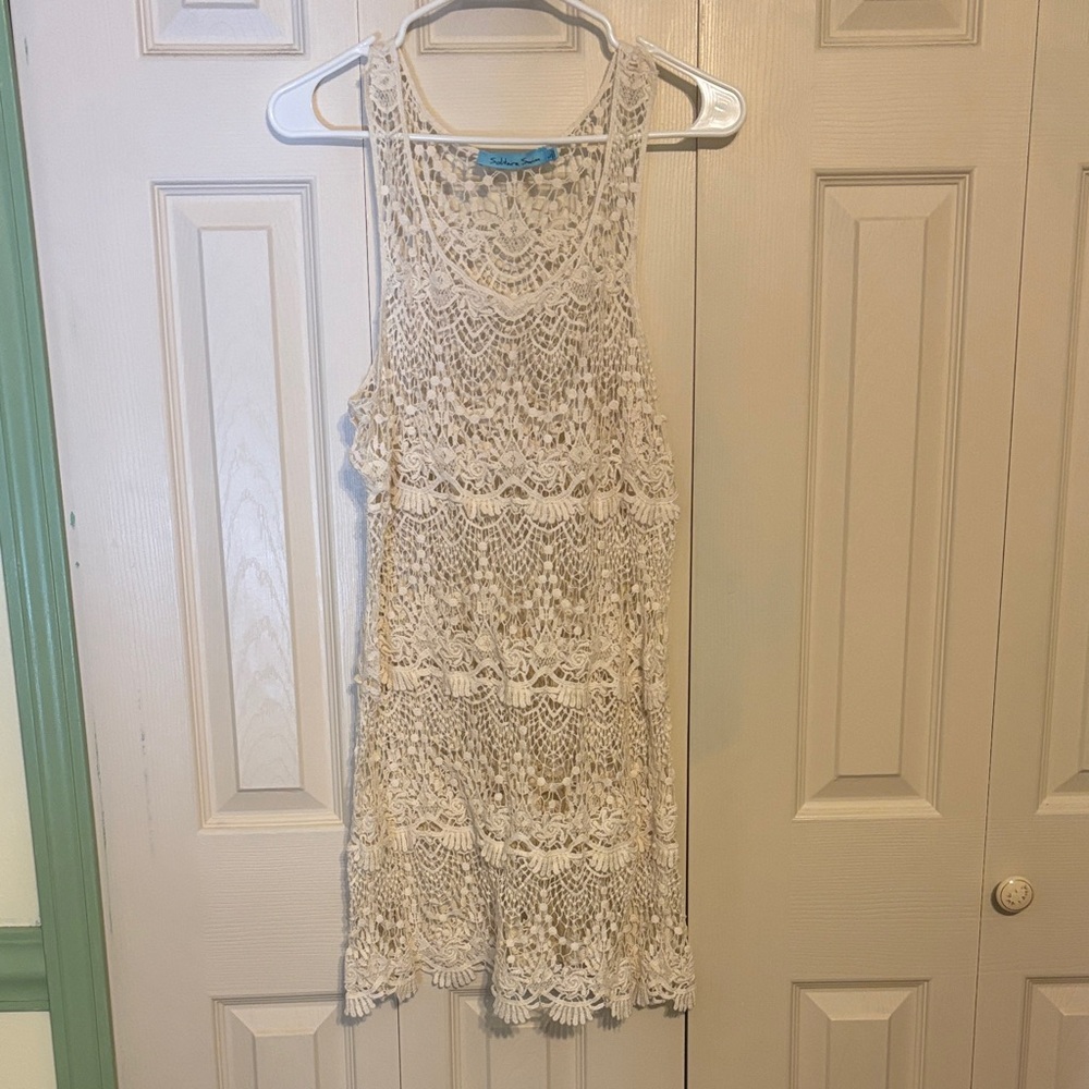 Elegant Cream Lace Swim Cover-up